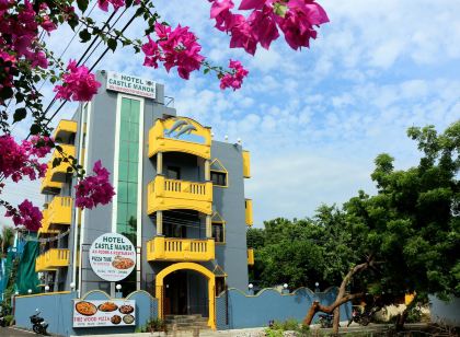 Hotel Castle Manor - Auroville Beach