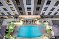 Holiday Inn Express & Suites YUMA by IHG - piscina