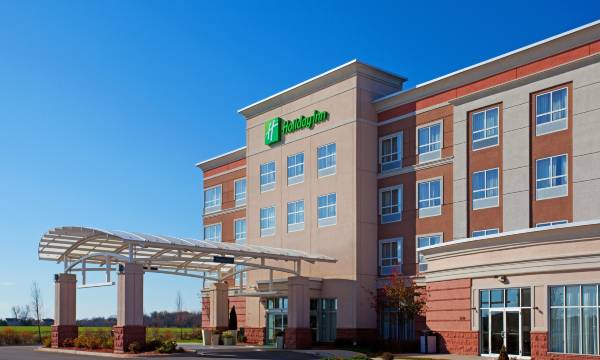 Holiday Inn Aurora North- Naperville by IHG
