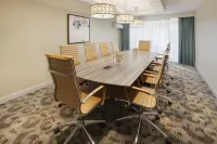 Holiday Inn CHARLOTTESVILLE-UNIV AREA by IHG - parking