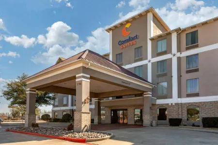 Comfort Suites Waco Near University Area Отели в г. Уэйко