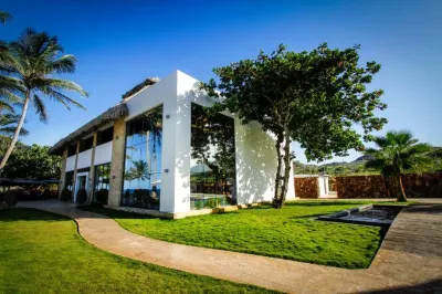 Ikin Margarita Hotel and Spa Hotels near Playa Caribe