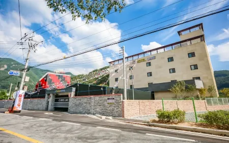 Miryang Hotel Lake