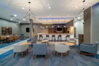 La Quinta Inn & Suites by Wyndham Louisville NE/Old Henry Rd - Baarit