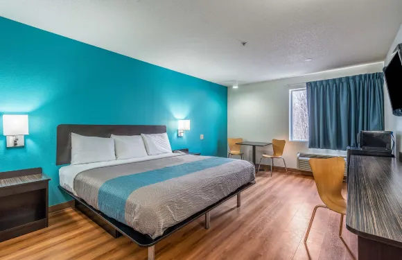 落基山6號汽車旅館