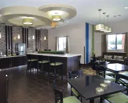 Quality Inn & Suites Kenedy - Karnes City - breakfast