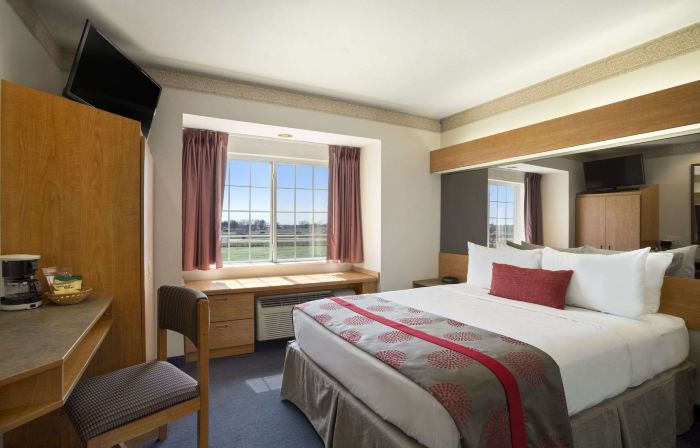 Ramada Limited Bloomington