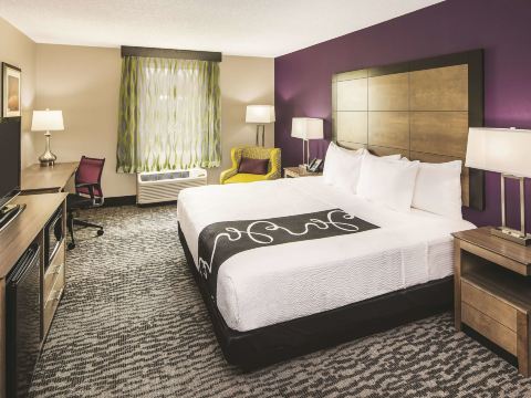 La Quinta Inn & Suites by Wyndham Milledgeville