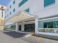 Comfort Inn Morelia Hotels near E&S JARDIN