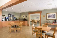 Days Inn by Wyndham Orillia - breakfast