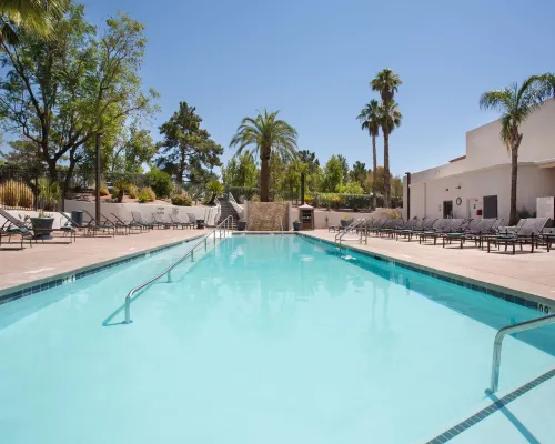 Embassy Suites by Hilton Phoenix Biltmore Leisure & Recreation Photos