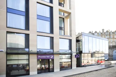 Premier Inn Edinburgh City Centre Royal Mile Hotel di Edinburgh
