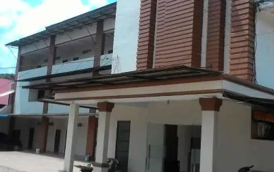 Hotel Wisma Teratai Mas Bagan Batu Hotels near Pempek Palembang Bunda Fiola