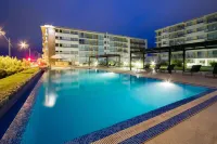 Real Colonia Hotel & Suites - С бассейном