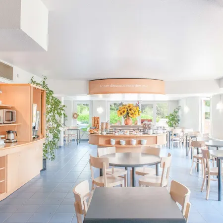 B&B Hotel Antibes Sophia le Relais Hotels in Biot