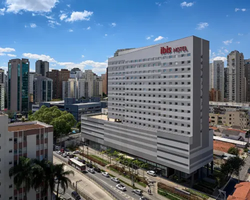 ibis Sao Paulo Ibirapuera Hoteles cerca de Vila Olímpica