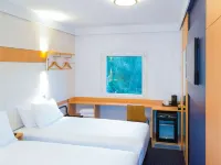 Ibis Budget Gosford Hotels in Umina Beach