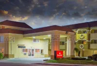 Ramada by Wyndham Ontario