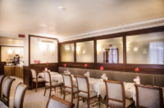 艾莫里東方飯店