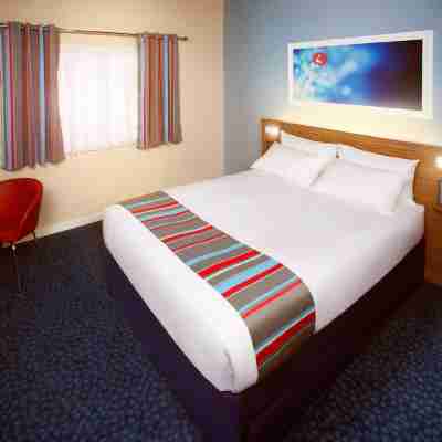 Travelodge Llanelli Cross Hands Rooms