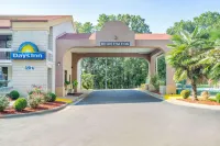 Days Inn by Wyndham Raleigh Midtown Hotels in Raleigh