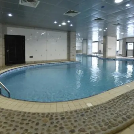 Awaliv Hotel
