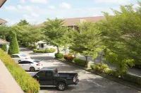 Chada View Resort - parking