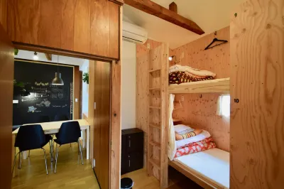Saga International Guesthouse Hagakure Hotel a