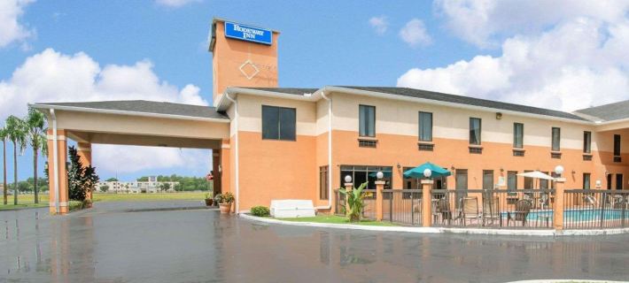 Rodeway Inn Hotels in Pasco County
