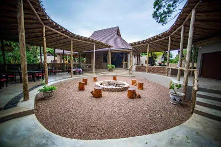 Gooderson DumaZulu Lodge Отели рядом с достопримечательностью «Phinda Private Game Reserve»