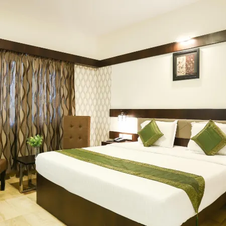 Treebo Premium Akshaya Mahal Inn Hotels in Mysore