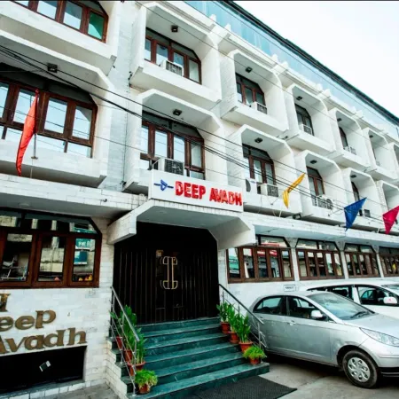 Hotel Deep Avadh