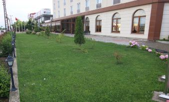 Royal Bilgic Hotel