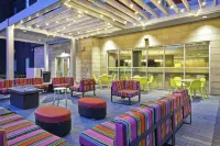 Home2 Suites by Hilton Plymouth Minneapolis Hotels in Wayzata