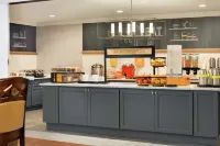 Hampton Inn & Suites Montgomery-EastChase - Desayuno