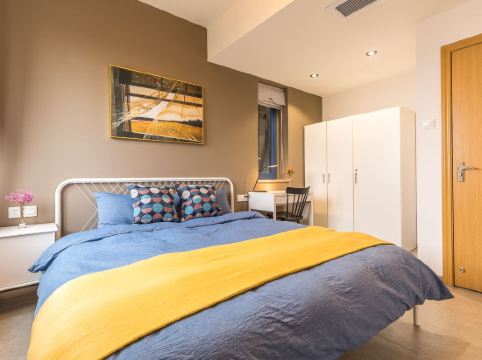 Shaka公寓（情侶南路分店）