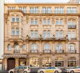 Hotel Monopol - Central Station Hotels near Offenbach University of Art and Design