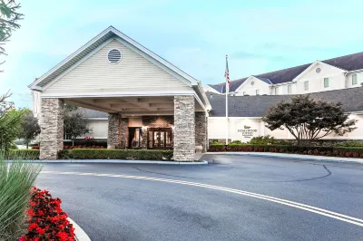 Homewood Suites by Hilton Long Island-Melville Hotels in Plainview