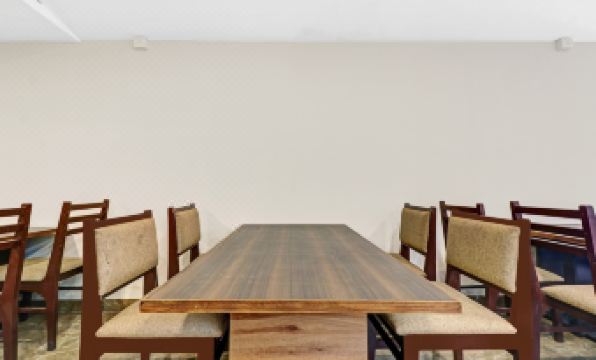 Treebo Darwesh Residency - 500m Railway Station