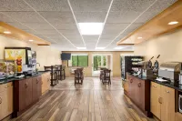 AmericInn by Wyndham Baudette Hotels in Wabanica Township