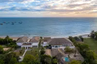 Azerai Ke Ga Bay Hotels near Gold Rock Beach Travel Park