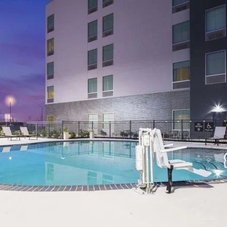 Homewood Suites by Hilton DFW Airport South