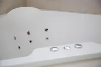 ザ バーン アコモデーション - バスタブ