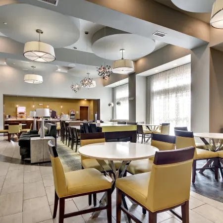 Holiday Inn Express & Suites ALBANY by IHG