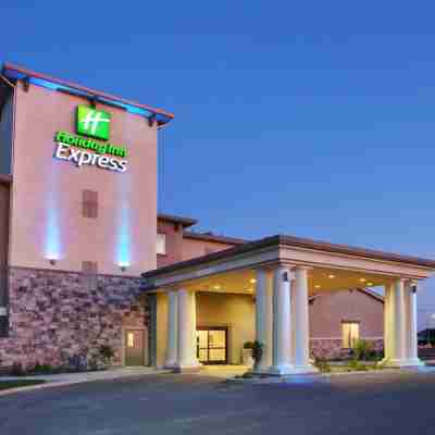 Holiday Inn Express Lodi Hotel Exterior