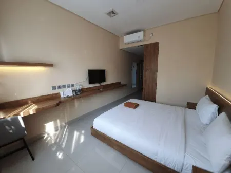 Bi One Hotel Отели в г. West Bekasi