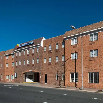 Comfort Inn Ballston Отели рядом с достопримечательностью «Могила Неизвестного Солдата»