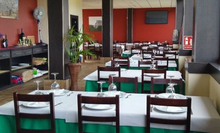 Hostal Casasnovas - Housity