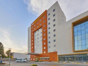 Hotel Tampico Express