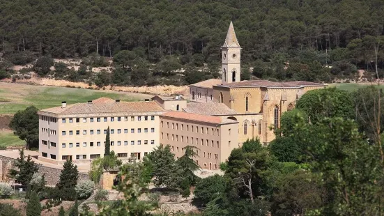 Monestir de les Avellanes